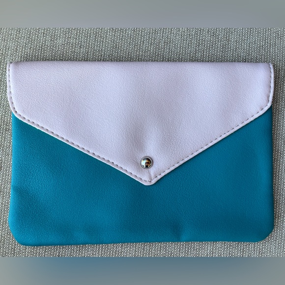 2 IPSY Pouches/Make up/Cosmetic Bags - Picture 3 of 7